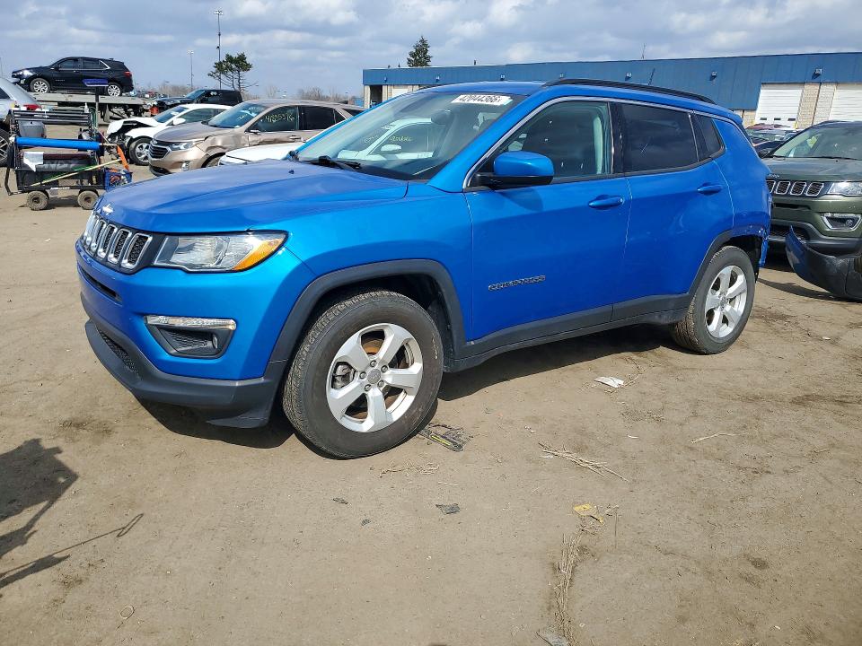 2017 JEEP COMPASS — VIN 3C4NJCBB8HT629507