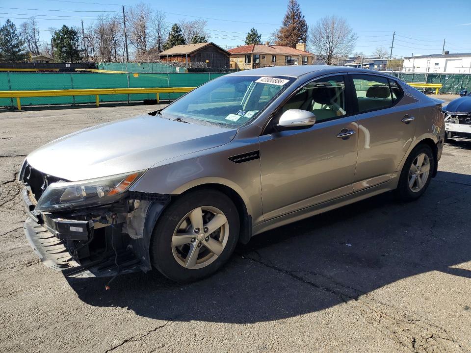 2015 KIA OPTIMA — VIN 5XXGM4A76FG352562