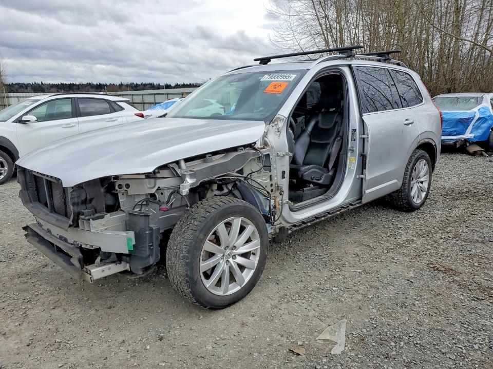 2016 VOLVO XC90 — VIN YV4A22PK9G1094835