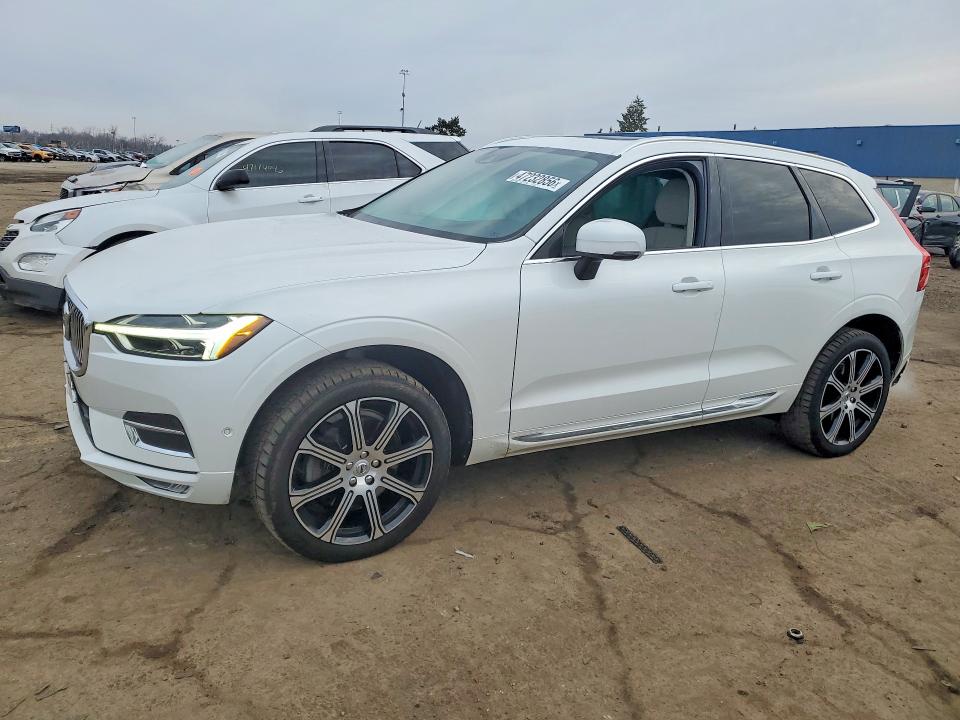 2018 VOLVO XC60 — VIN YV4A22RL0J1003545