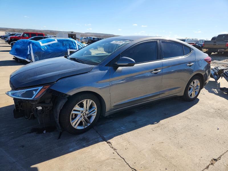 2019 HYUNDAI ELANTRA — VIN 5NPD84LF1KH435231