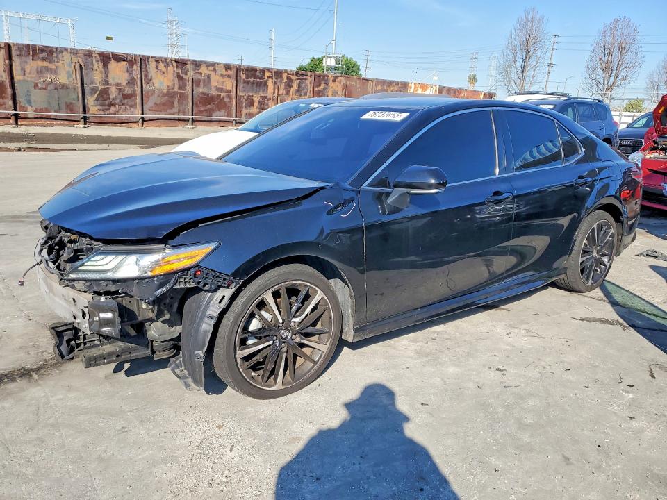 2018 TOYOTA CAMRY — VIN 4T1B61HK4JU149147