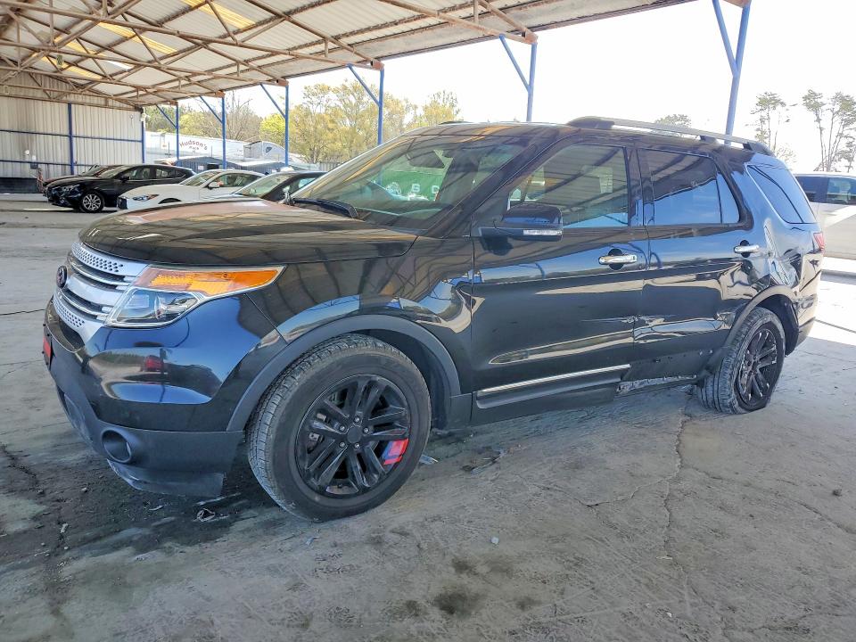 2015 FORD EXPLORER — VIN 1FM5K7D86FGB92190