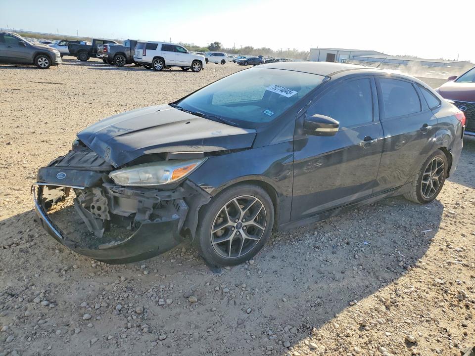 2015 FORD FOCUS — VIN 1FADP3F21FL363881