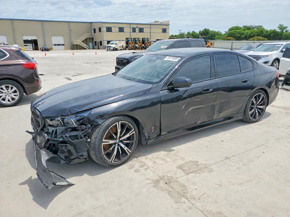 WBA43FJ01RCR12638