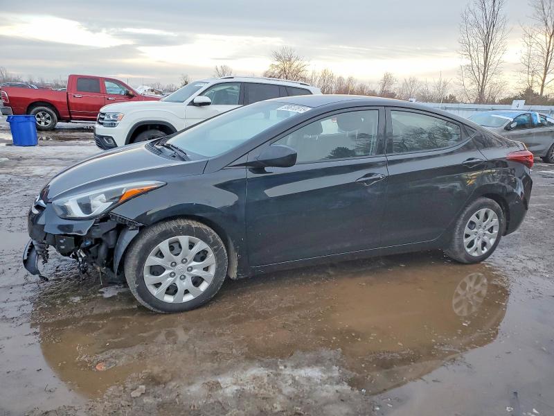 2016 HYUNDAI ELANTRA SE — VIN 5NPDH4AE2GH661246