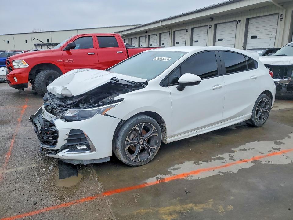 2019 CHEVROLET CRUZE — VIN 3G1BE6SM3KS591085