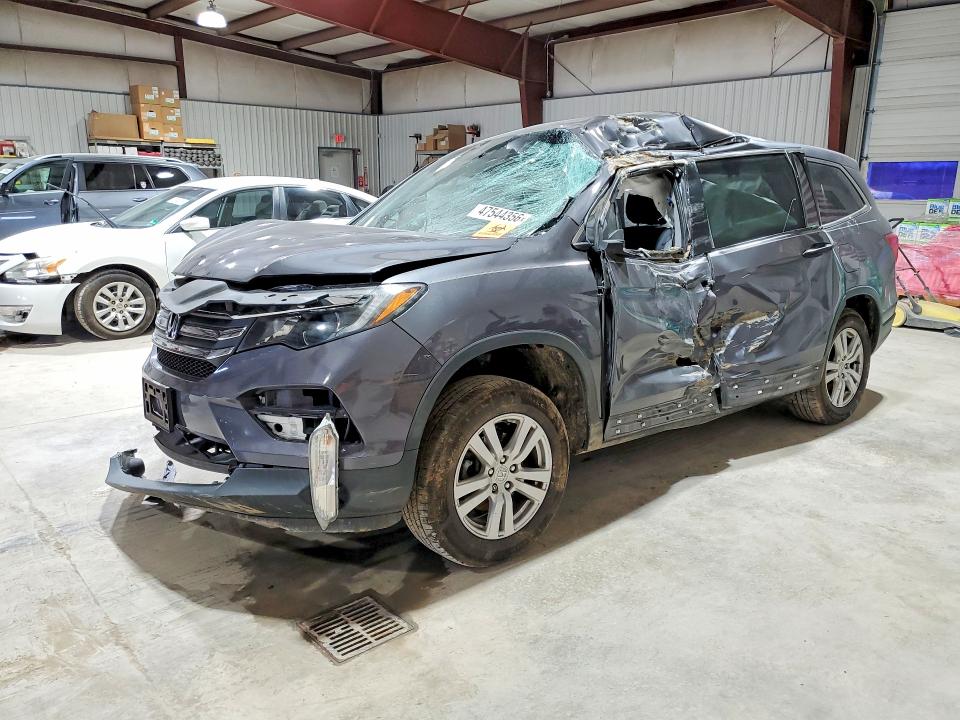 2018 HONDA PILOT — VIN 5FNYF6H19JB024186