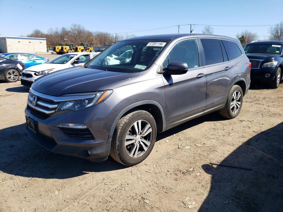 2018 HONDA PILOT — VIN 5FNYF6H58JB017703