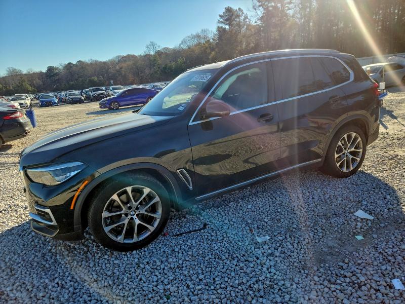 2022 BMW X5 — VIN 5UXCR6C03N9L07567