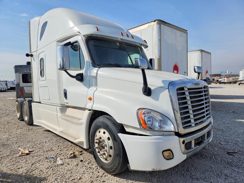 2016 FREIGHTLINER CASCADIA 1 — VIN 1FUJGLD54GLGZ7992