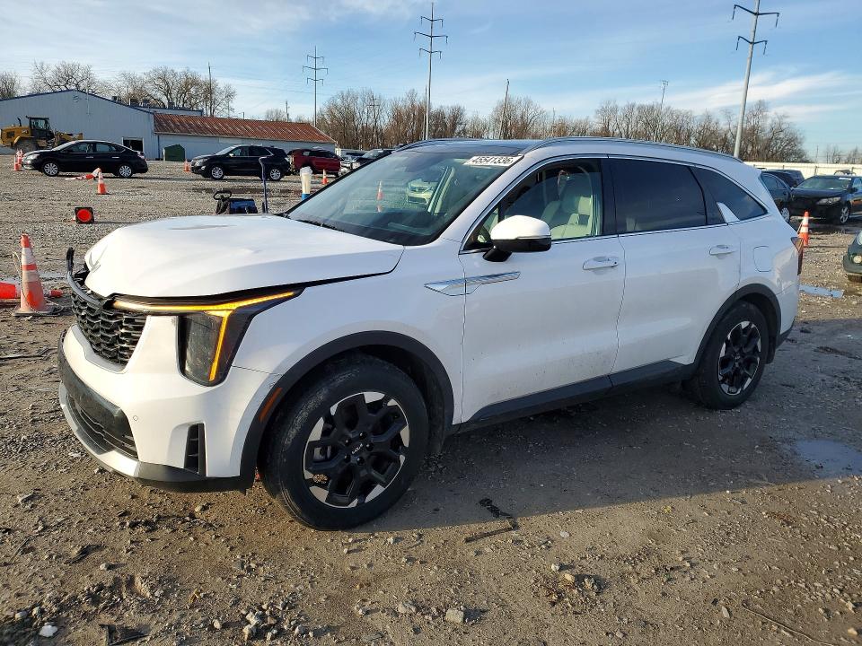 2025 KIA SORENTO — VIN 5XYRL4JC9SG338041