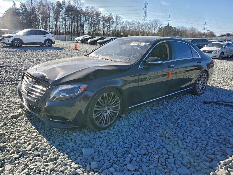 2017 MERCEDES-BENZ S 550 — VIN WDDUG8CB8HA323149