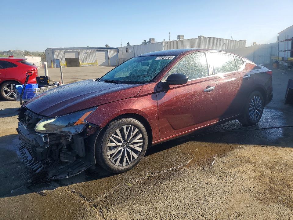 2025 NISSAN ALTIMA — VIN 1N4BL4DV6SN328869