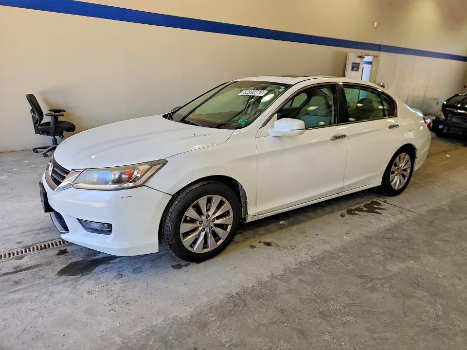 2015 HONDA ACCORD — VIN 1HGCR2F70FA210444
