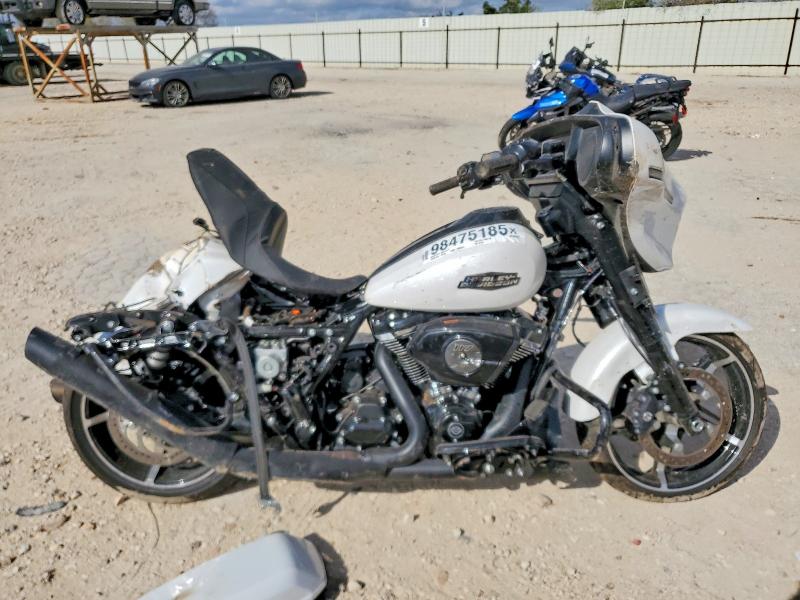 2025 HARLEY-DAVIDSON FLHX — VIN 1HD1KB719SB637113
