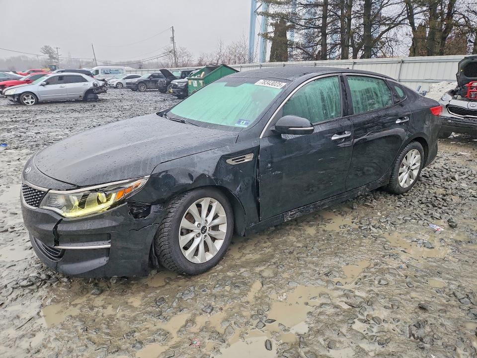 2016 KIA OPTIMA — VIN 5XXGU4L37GG042643