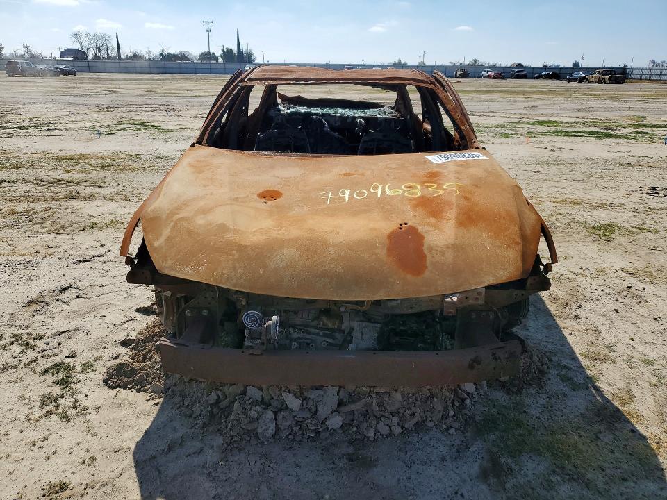 5XXGT4L35HG154989
