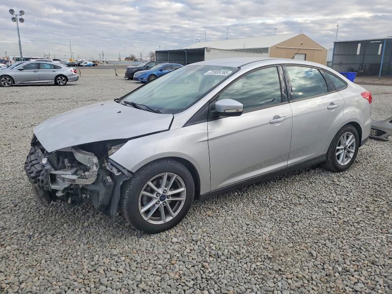 2015 FORD FOCUS SE — VIN 1FADP3F20FL261536