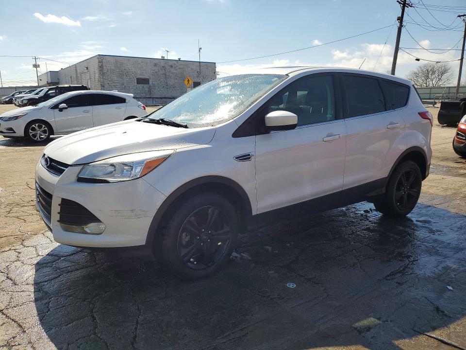 2015 FORD ESCAPE — VIN 1FMCU0G72FUC86323