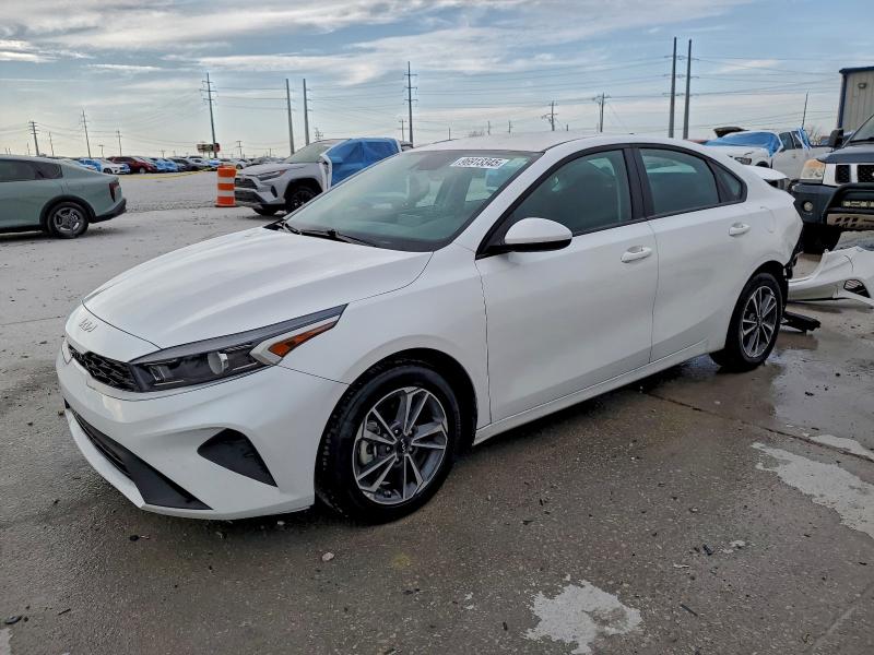2024 KIA FORTE — VIN 3KPF24AD5RE792597
