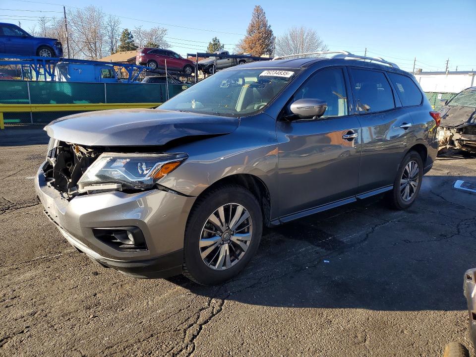 2018 NISSAN PATHFINDER — VIN 5N1DR2MM2JC635362