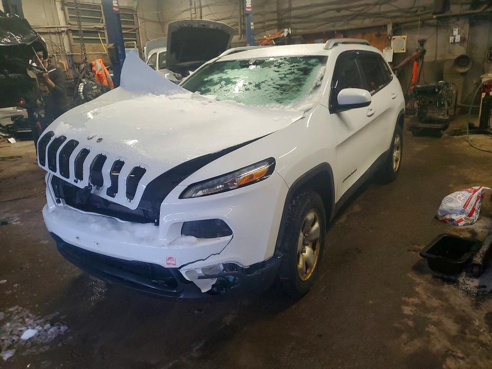 2016 JEEP CHEROKEE NORTH 4DR 4 — VIN 1C4PJMCB2GW100916
