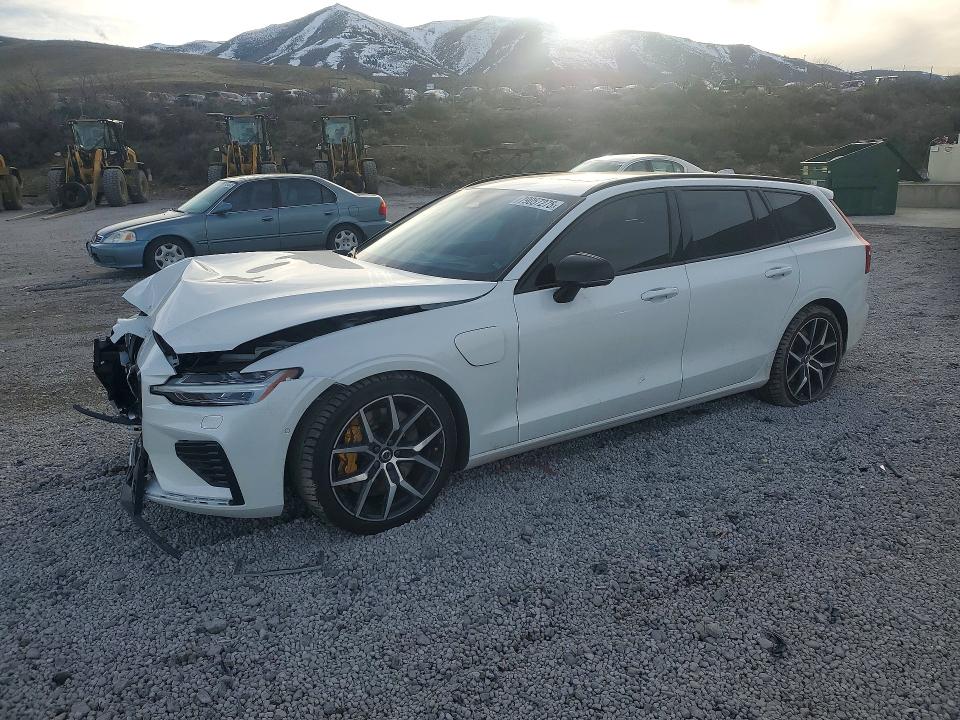2024 VOLVO V60 — VIN YV1H60EP3R1620298