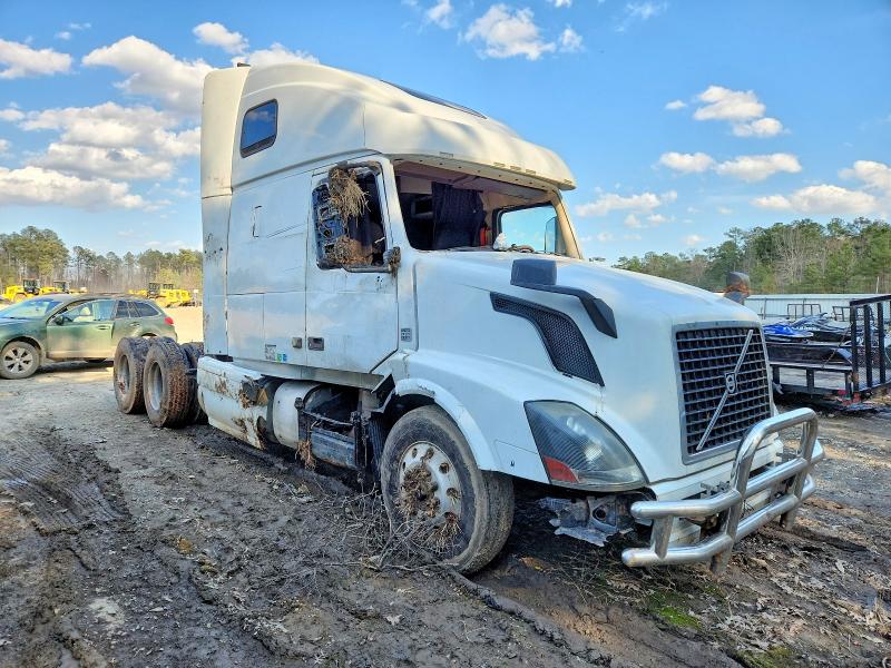 2017 VOLVO VNL — VIN 4V4NC9EH9HN978354