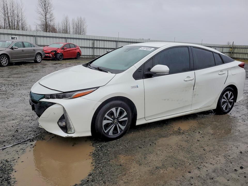 2017 TOYOTA PRIUS PRIME — VIN JTDKARFP3H3056653