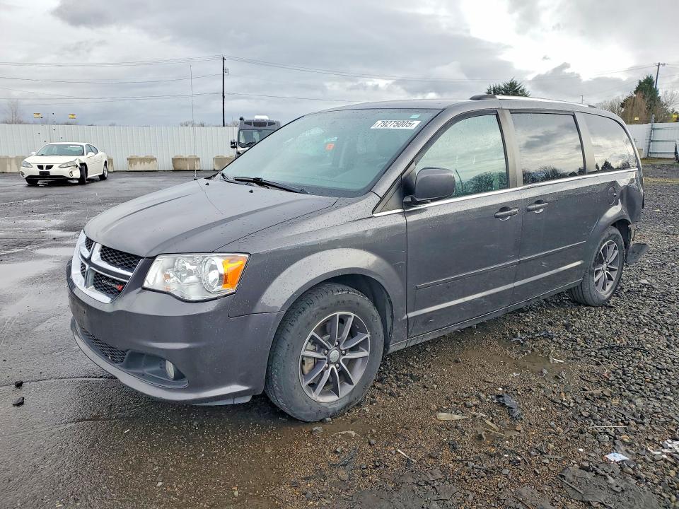 2017 DODGE GRAND CARAVAN — VIN 2C4RDGCG4HR812884