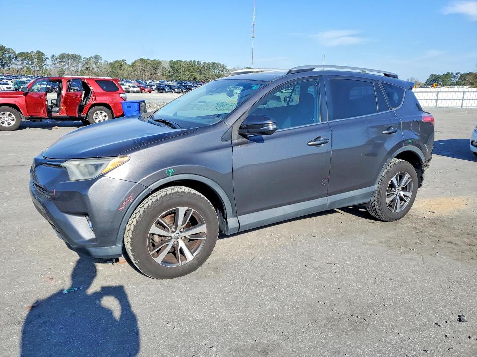 2017 TOYOTA RAV4 — VIN 2T3RFREV1HW598170