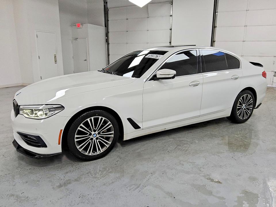 2017 BMW 540 — VIN WBAJE7C3XHWA03436