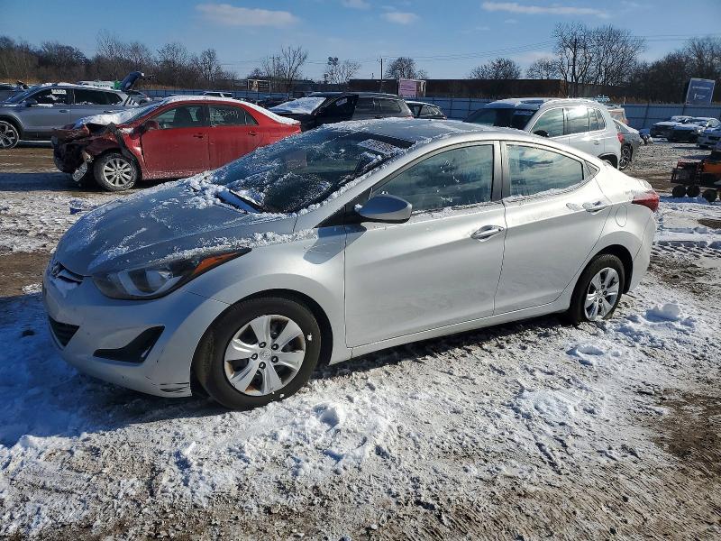 2016 HYUNDAI ELANTRA — VIN 5NPDH4AE7GH744073