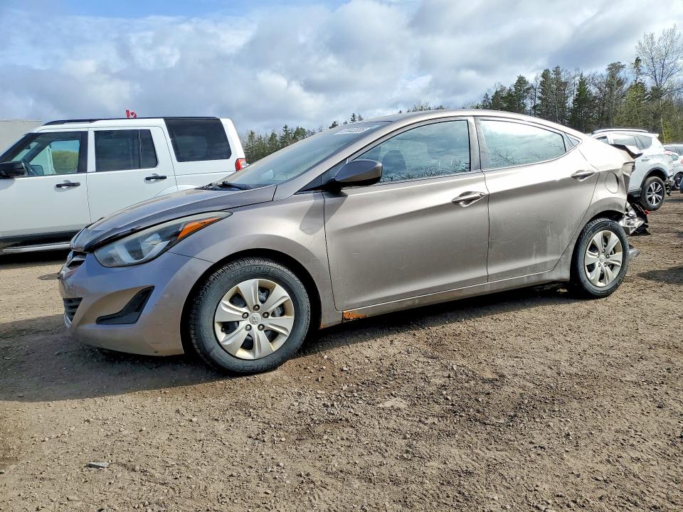 2016 HYUNDAI ELANTRA — VIN 5NPDH4AE4GH686259
