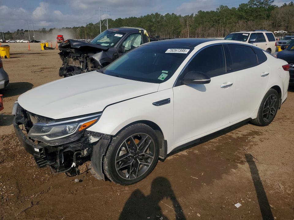2020 KIA OPTIMA — VIN 5XXGT4L38LG449867