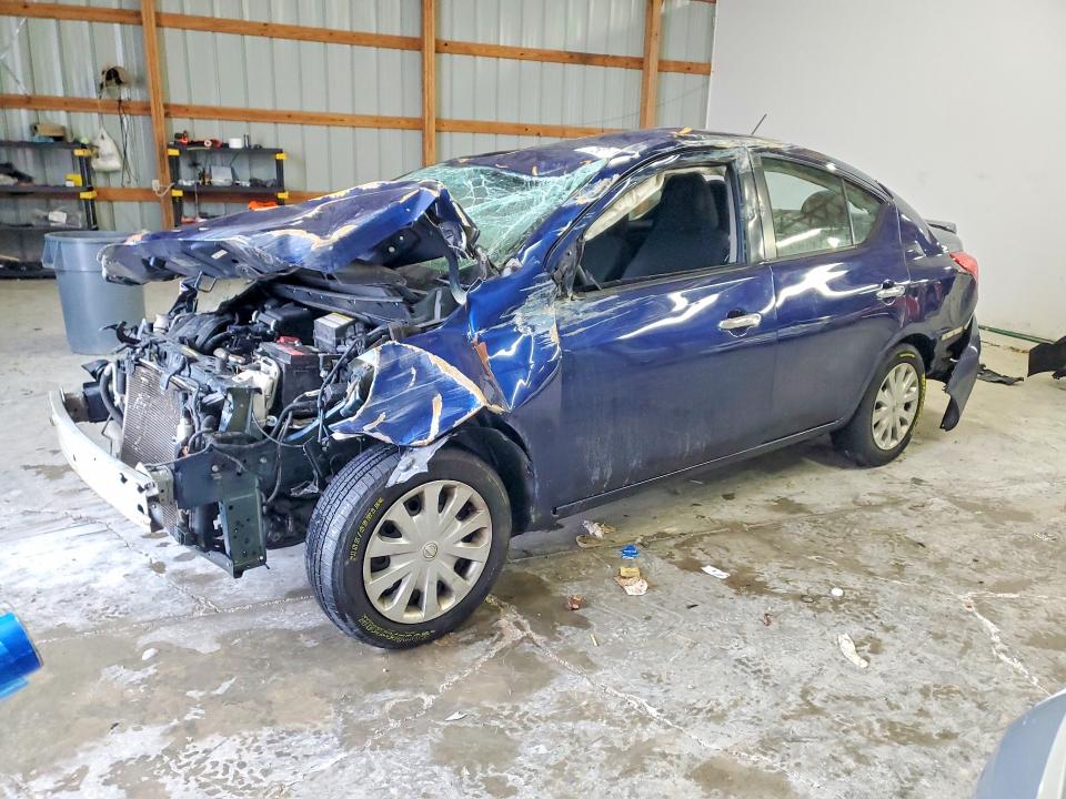 2019 NISSAN VERSA — VIN 3N1CN7AP7KL843785