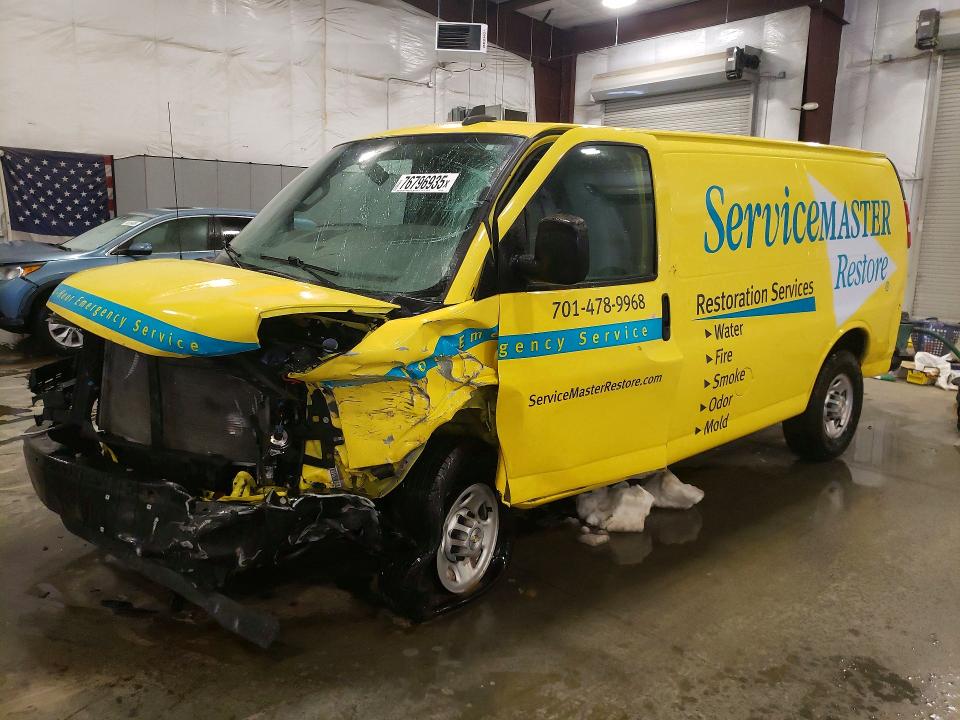 2022 CHEVROLET EXPRESS G2500 — VIN 1GCWGAFP0N1194594