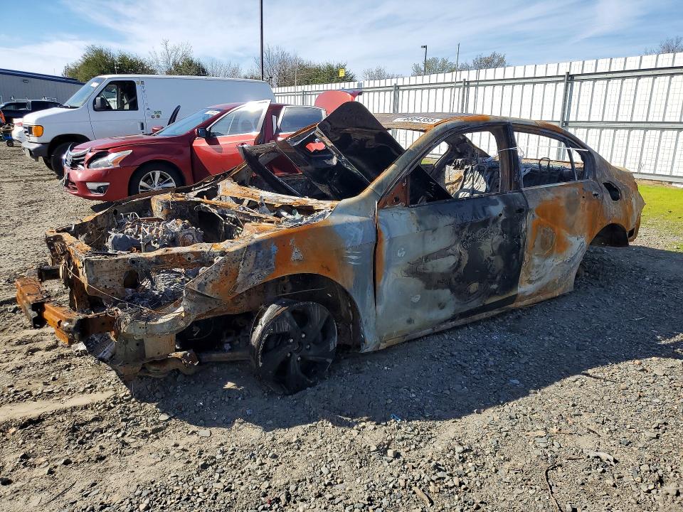 2016 HONDA ACCORD — VIN 1HGCR2F39GA107585