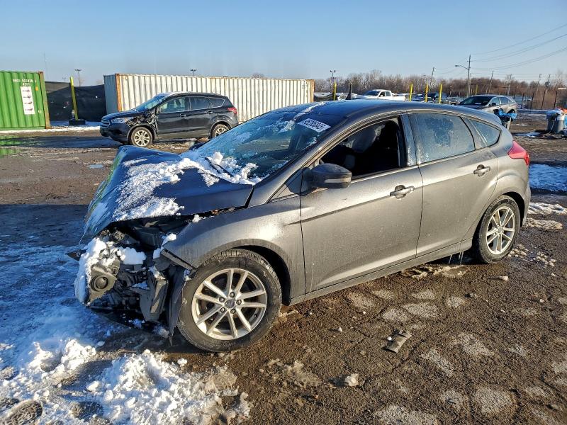2016 FORD FOCUS SE — VIN 1FADP3K26GL394390