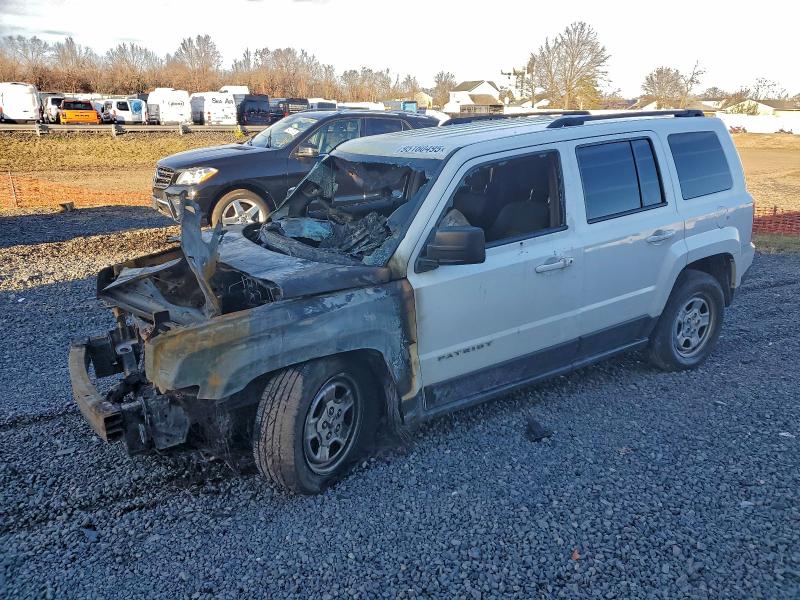 2016 JEEP PATRIOT — VIN 1C4NJRBB2GD788739