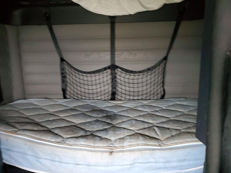 3AKJHHDR1LSLL9001