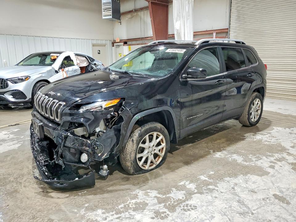 2017 JEEP CHEROKEE — VIN 1C4PJMCB4HW582001