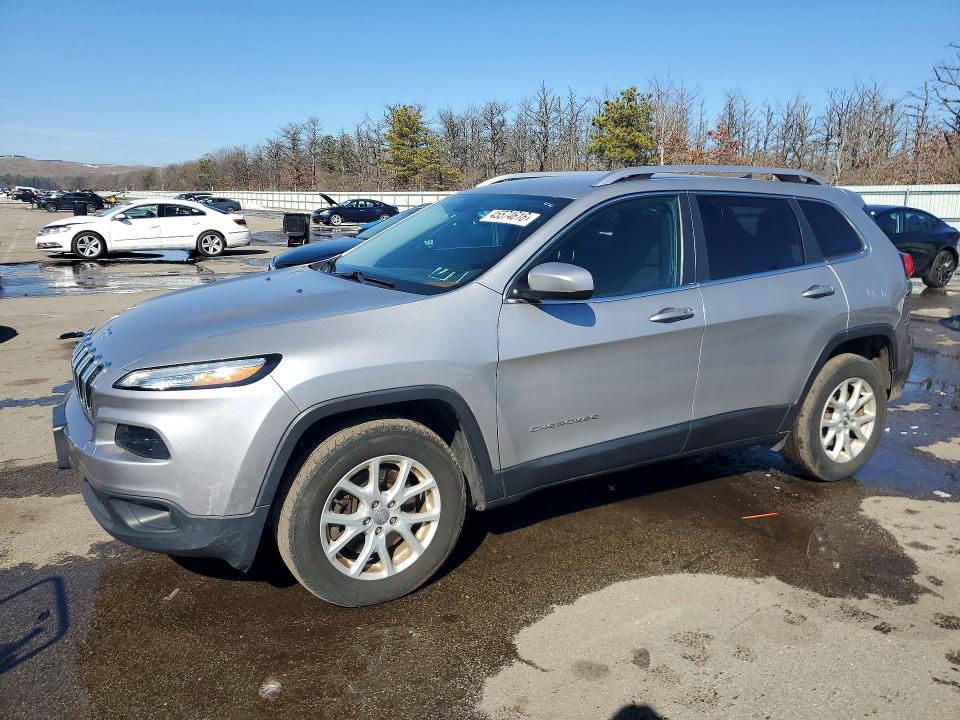 2017 JEEP CHEROKEE — VIN 1C4PJMCS7HD213824