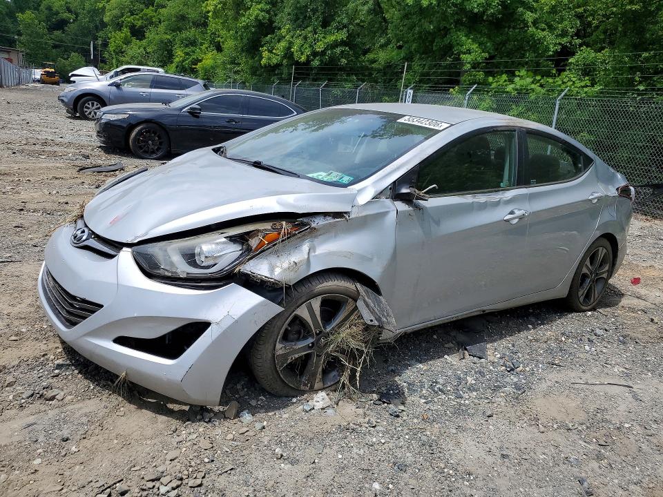 2016 HYUNDAI ELANTRA — VIN KMHDH4AH0GU587109