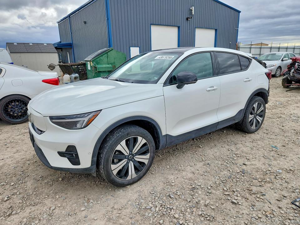 2023 VOLVO C40 — VIN YV4ED3GL7P2053639