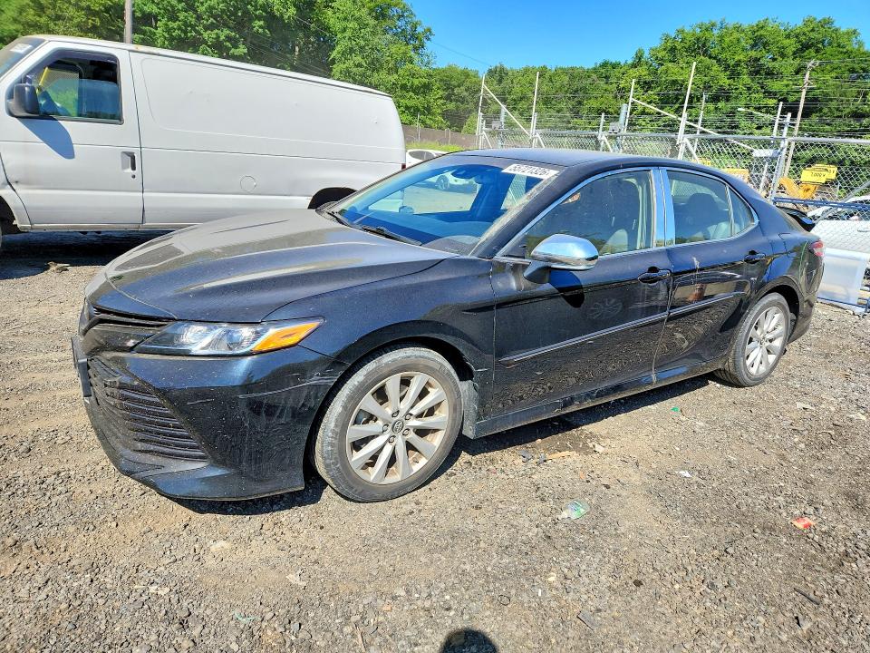 2018 TOYOTA CAMRY — VIN JTNB11HK5J3040880