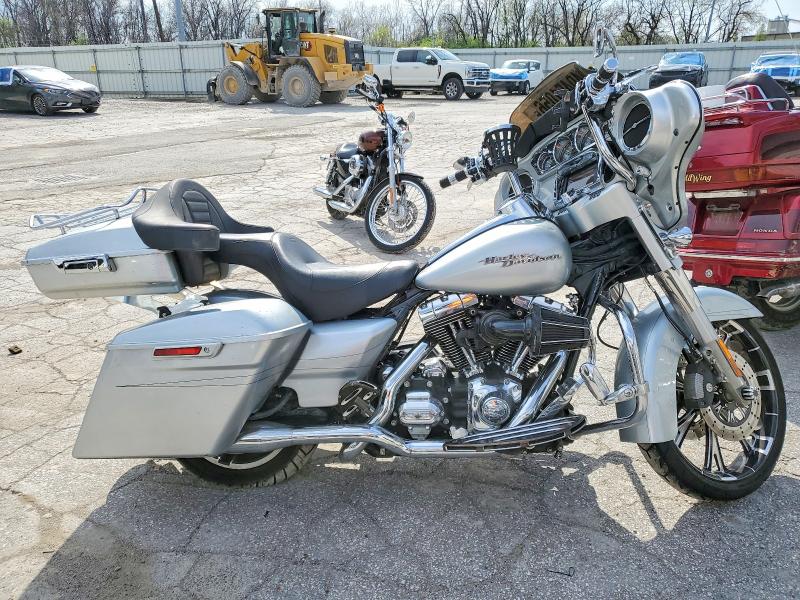 2015 HARLEY-DAVIDSON FLHXS — VIN 1HD1KRM1XFB638340