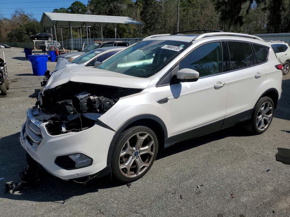 2017 FORD ESCAPE — VIN 1FMCU0J97HUA31146