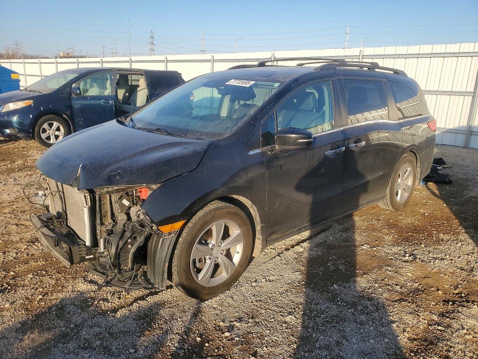 2018 HONDA ODYSSEY — VIN 5FNRL6H79JB076290